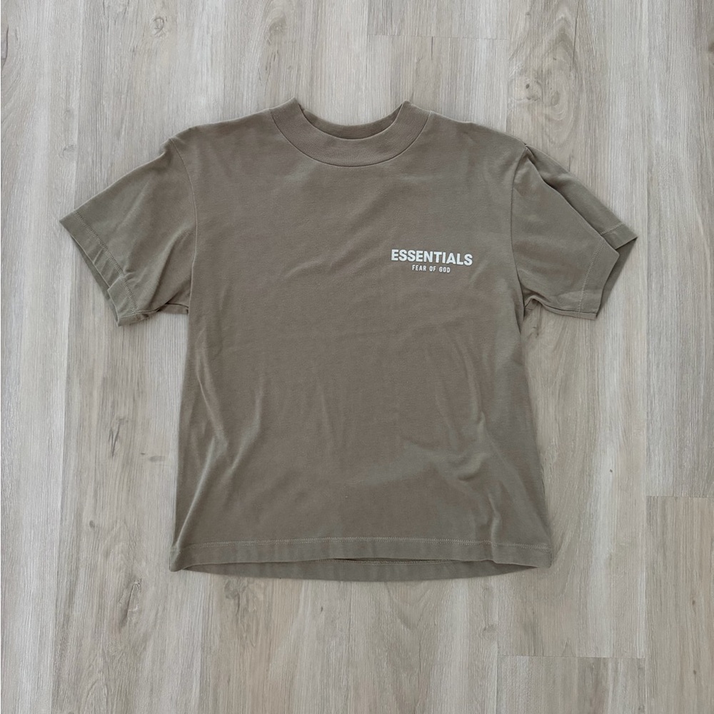 Fear of God Essentials Beige T-Shirt Size Small Boxy